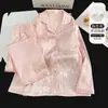 Elegante pijama jacquard de seda helada, conjunto de dos piezas de manga larga con copas en el pecho, delicado y suave, conjunto de dos piezas para el hogar para mujer