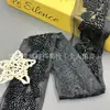 Renda bordada pesada com fundo de rede Huwei, renda com flores e pérolas de 8CM de largura, acessórios decorativos para gola de chapéu