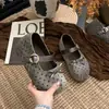 Zapatos para aumentar la altura de diseño petite con lazo, punta poco profunda, nuevo estilo primavera/otoño, suaves y elásticos, perfectos para combinar con vestidos, zapatos de mujer muy elegantes