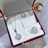 Aretes Anillo Colgante de Perla de Agua Dulce Natural Zirconia Cúbica Transparente Cuadrada Estilo Francés Set de Tres Piezas Moda Elegante para el Trabajo