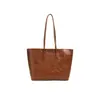 Bolsa de Hombro 2026 Verano Nuevo Modelo Simple Casual Elegante Gran Capacidad Moderno Bolso de Mano para el Trabajo y para Viajar