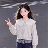 Conjunto de Roupa Estilo College 2026 Primavera e Outono Novo Design Camisa de Boneca para Meninas Moletom de Manga Longa com Calça Casual de Pernas Largas