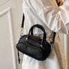 Bolso Bowling de Mano Coreano con Textura de Guijarros para Mujer 2025 Nuevo Moderno Moda de Primavera Bolso Cuadrado Pequeño Bolso Cruzado Versátil