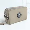Nuevo Estilo Mezclilla Lavada para Mujer Bolso de Monedas con Tres Cremalleras Bolso de Cosméticos Bolso para Teléfono Móvil Bolso Portátil de Mano Bolso Cuadrado Pequeño