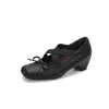 Outono 2025 Novos Sapatos Mary Jane Quadrados Retro com Salto Grosso Femininos Mais Fáceis de Combinar com Laço Elástico Sapatos de Ballet