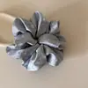 Goma para el pelo de terciopelo satinado con lunares para mujer, elegante y de alta gama, para peinados de moño