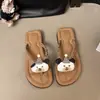 Chinelos Flip-Flop Versáteis da Moda Estilo Ins de Gatinho Fofo de Desenho Animado para Mulheres, Uso ao Ar Livre no Verão, Sandálias Rasteirinhas de Dedo da Moda com Solado Macio