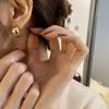 Brincos de Bolas de Metal Exquisitos Versáteis de Design Simples Nicho Estilo Coreano para Mulheres Brincos Elegantes Retrô Ins para Mulheres High-End