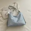 Bolso Tote de Gran Capacidad para Mujer con Bordado Fresco de Letras 2026 Personalidad Moda Sentido del Diseño Casual Debajo del Brazo Hombro Único Cruzado