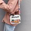 Venta al por mayor de bolsos pequeños para mujer, nuevos bolsos cuadrados pequeños con estampado de dibujos animados a la moda, bolso bandolera informal que combina con todo.