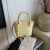 Bolso de Mano Pequeño de Verano para Mujer 2025 Nuevo Bolso Tipo Cubo Simple de Color Sólido Versátil Bandolera para el Hombro Dropshipping