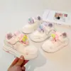 Zapatos para Niña 2026 Nuevo Primavera Infantil Dibujos Animados Moda Zapatillas de Princesa Niña Suela Suave Zapatos Blancos Más Vendidos