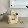 Bolso de mano de nicho estilo coreano para mujer, nuevo modelo 2026, bolso tipo cubo elegante y de lujo ligero, adecuado para ir al trabajo y uso casual, bolso cruzado con un bolso interior más pequeño