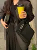 2026 Novo Modelo Transfronteiriço Togo Couro Bovino de Camada Superior Bolsa de Peito Kelly, Mochila Pequena de Ombro Único para o Dia a Dia da Moda Unissex Tendência