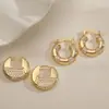Aogu Pendientes Retro de Latón Chapado en Oro de 18K con Circonita, Moda Transfronteriza Europea y Americana, Elegantes Pendientes Versátiles de Gama Alta de Nicho para Mujer