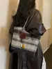 2026 Bolso de un solo hombro a cuadros de alto valor, moderno, gran capacidad, personalizado, elegante, retro, para el día a día, tipo tote