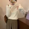 Outono e Inverno 2023 novo Maillard Marrom blusa básica feminina gola alta meia manga estilo ocidental suéter de malha modelagem justa top para usar por baixo