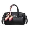 Bolsa de Mão Moda para o Trabalho 2026 Nova Coleção Primavera Estilo Simples e Elegante Bolsa de Ombro Estilo Ins Bolsa Transversal Estética Tendência