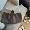 Falda Corta de Lana Patchwork Color Café Melard con Cintura Baja para Mujer, Otoño e Invierno, Elegante Falda de Punto Anti-Exposición para Figuras Pequeñas