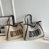 Bolsa de Hombro de Lona Grande de Alta Gama Casual Estilo Ins Versión Coreana 2026