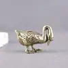 Pieza de Artesanía Sólida Vintage de Ganso y Pato para Tocar el Arco de Latón Puro para Decoración del Hogar, Mascota de Té de Escritorio y Adorno
