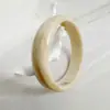 Pulseira Aberta Irregular em Forma de Arco Gradiente Marrom Vintage Yongge Jewelry Acessório de Pulso Amplo de Acrílico com Borda Larga
