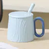 Tapa de Cerámica Casual para Taza + Cuchara Taza de Agua de Cerámica Taza de Pareja Souvenir Taza de Desayuno para Estudiantes Taza de Leche