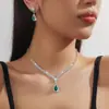 Conjunto de dos piezas de collar y pendientes con cadena de garra exquisita de gran venta transfronteriza, collar con gota de agua, cadena para clavícula, accesorios para cenas para mujer