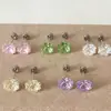 Pendientes Planos en Espiral de Trébol de Cuatro Hojas Super Brillantes para Mujer, Acero de Titanio, Cuidado Delicado para Perforaciones, de Alta Gama, Dulces y Versátiles