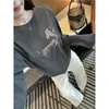 ¡El favorito de este número~! Camiseta de manga larga Tencel cepillado para mujer, diseño de perro salchicha, nueva colección otoño 2026, top base suelto