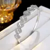Pulsera de Diseño Cuadrado de Circonita Fresca de Lujo Ligero de Gama Alta Estilo Coreano y Japonés para Mujer, Pulsera de Diseño Minimalista de Nicho al por Mayor