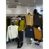 La única colección de otoño VI+ que presenta un chaleco retro de estilo coreano que es versátil, adelgazante y rejuvenecedor, con un diseño de un solo botón y un cuello mao, para mujer - 99638