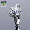 Anillo de Moissanita Radiante de 2 Quilates Micro-Incrustado al por Mayor Plata S925 Platinado Anillo de Boda con Pluma de Diamante y Certificado