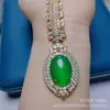 Colgante de Calcedonia Verde Hielo Grado A, Chapado en Plata 925, Incrustado con Jade Verde Verdadero Birmano, Colgante con Forma de Huevo de Paloma
