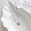 Colar Delicado de Trevo com Concha Rosa para Mulheres, Versátil para Uso Diário, Corrente de Clavícula Artística Exquisita de Luxo Leve