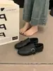 Mocassins Retro Britânicos com Franjas Femininos Salto Baixo Slip-On Solado Macio Forrados com Lã Sapatos Gorro Inverno Novos Sapatos Tendência