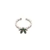 Anillo Abierto Flor con Goteo de Aceite Estilo Coreano Tachonado de Diamantes, Exquisito y Elegante Anillo para Dedo Índice, Anillo de Lujo Ligero y Acabado de Alta Gama