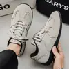 Zapatillas de Suela Gruesa para Hombre 2026 Estilo Caliente Primavera Zapatos Transpirables Zapatos de Hombre Ligeros Deportivos de Moda Zapatos Casuales para Hombre
