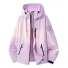 Traje de asalto para exteriores color camello mismo estilo tres en uno para mujer cortavientos impermeable forro de plumón carcasa rígida chaqueta de ropa de montañismo hombre