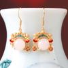 Primavera e Verão moda nacional brincos acessórios antigos banhados a ouro jade brincos estilo chinês drama espada cavalo Dan brincos de maquiagem facial para mulheres