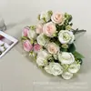 7 Rosas de Gentleman Frescas Decoraciones para el Hogar Flores Artificiales Arreglo de Floristería de Hotel Flor de Seda Rosa Ramo de Simulación