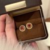Pendientes de estilo chino con rosetón de rubí auténtico, ligeros y lujosos, con textura de diamante, tallados en oro y corindón rojo, para mujer.