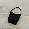Bolso Cubo Vintage de Gran Capacidad para Mujer 2026 Invierno Nuevo Tendencia Nicho Casual Bolso de Hombro Textura Tejida Bolso Tote