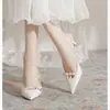 Salto alto bico redondo verão novo francês absolutamente lindo nó de laço cetim sapatos de salto único estilo fada doce gentil para combinar com saias