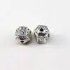 Miçangas Espaçadoras com Lema de Seis Caracteres em Liga Imitação Prata Hexagonal Versículo Miçangas Soltas Atacado Pulseira Colar Pingente DIY Acessórios de Joias
