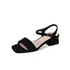 Sandálias de Verão Quadradas de Salto Baixo Sapatos Femininos com Fivela Tamanho Feminino Sapatos de Menina Pai e Filho A4-5