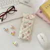 5758 Bolsa Acolchoada Estampada de Desenho Animado para Óculos, Macia e Moderna para Meninas, Bolsa Portátil para Óculos de Sol, Bolsa de Armazenamento Anti-Pressão para Estojo de Óculos