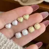 Pendientes Cuadrados Cepillados de Plata de Ley S925 para Mujer, Moda de Lujo Accesible Ropa de Trabajo, Pendientes Versátiles Elegantes Estilo Ins Nicho Simple