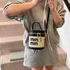 Bolso Pequeño Transfronterizo Estilo Coreano Moda Femenina Moderno de Nicho Bolso Cruzado Contraste de Color con Texto Letra Bolso Cubo Portátil
