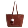 Bolso de mano minimalista retro para mujer, nueva colección otoño/invierno 2026, bolso de hombro casual de gran capacidad, estilo transfronterizo
